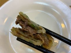 葱饼卷牛肉-台北楚楚园馅饼粥(虹桥南丰城店)