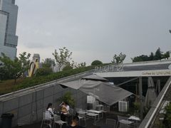 -UNI UNI(环亚凯瑟琳店)