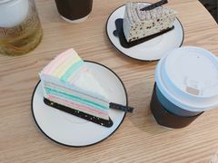 -焙丽拾光(麦凯乐直营店)