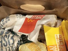 -麦当劳(百联西郊购物中心店)