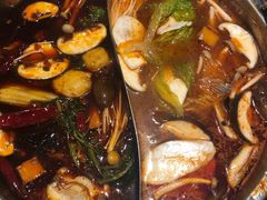 鸳鸯锅底-蜀留香火锅·始于1999·原四川老火锅(白堤路店)