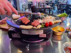 -豚豚家돈돈가韩国锅盖烤肉(新北万达店)