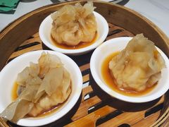 鲍鱼捞汁燕皮虾饺皇-喜势点·糖沙翁手工茶点·本地人茶居(永庆坊店)