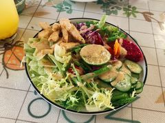 -Rabbit Cafe私房西餐甜点咖啡(栖霞路店)