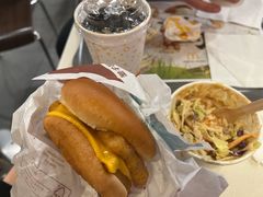 双层深海鳕鱼堡-麦当劳(仙林亚东城得来速店)