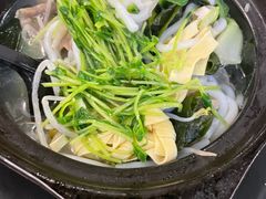 -丽虹云南过桥米线(兴工街店)
