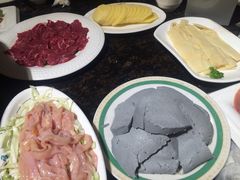 -小天鹅火锅·一线江景洪鼎旗舰店(洪崖洞店)