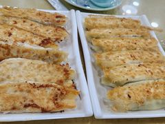 肉三鲜锅贴-春水锅贴·传统鲁菜(大明湖店)