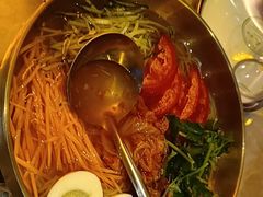 -沪上名羊天下•烤羊腿•东北烧烤•小龙虾(浦东直营总店)