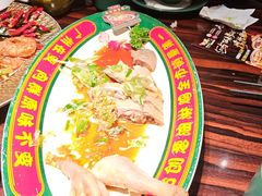 -粤·向群饭店(麓景路店)