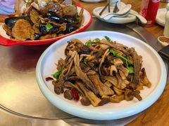 -锅老头铁锅炖•大锅蒸汽海鲜(韩乐坊店)