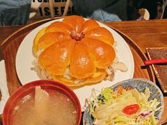 -一豚轩·烧鸟·豚骨拉面(五四路店)