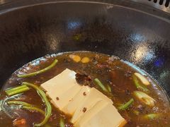-哈尔滨烧烤·山河村铁锅炖(交大店)