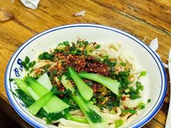 油泼面-老白家面馆(测绘东路总店)