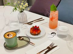 -潮一不贰·法式甜品·生日蛋糕·西式简餐(外滩店)