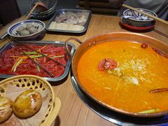 -洱火云南酸菜牛肉火锅(石景山当代商城店)