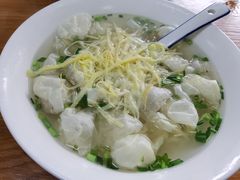 -蟹芆三馄饨