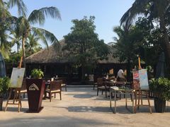 -三亚湾海居铂尔曼度假酒店