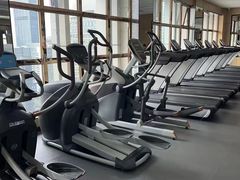 -金摩尔健身游泳(万象城鼎丰大厦店)