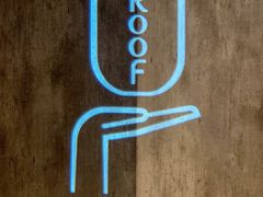 -The ROOF (通盈中心店)