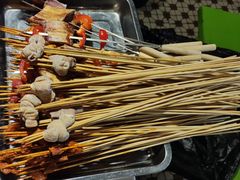 -钢管厂五区小郡肝串串香(奥克斯广场锦城万达店)