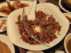 正宗避风塘炒蟹-中国厨房/台湾牛肉面