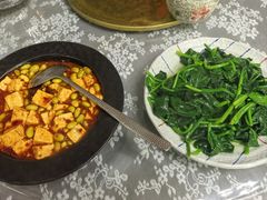 -天天向上素食餐厅(五台山店)