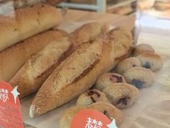 -老梦面包CHEZMOREL(麦子店)