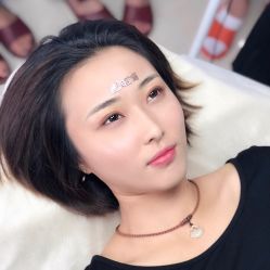 -臣丽纹眉品牌连锁
