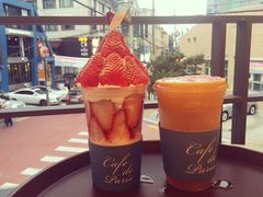 草莓杯-Cafe de Paris(林荫路店)