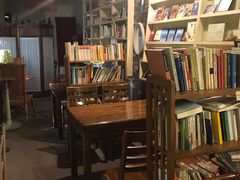 -斯多格书乡(北京大学畅春园店)