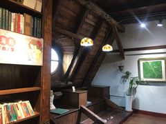 -良友书坊(安徽路店)