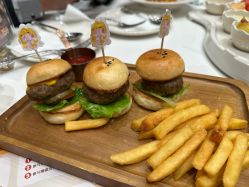 -奈尔宝·儿童乐园·亲子餐厅(鄞州万达店)