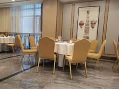 -金时代顺风大酒店(临港百联店)