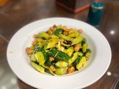 蒜香黄瓜-老广酒楼(樱花店)