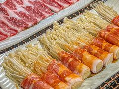 -明洞阿姨·韩式酱蟹烤肉·创意料理(三元桥店)