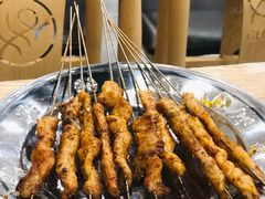 -江城燕子大排档(江汉路步行街店)