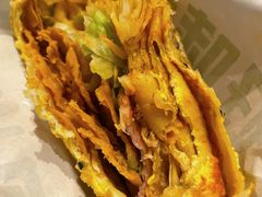 双蛋肉松培根煎饼道-煎饼道·新鲜现做(来福士店)