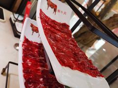 鲜牛肉-左庭右院鲜牛肉火锅(浦江欢乐颂店)