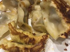 -肥叔锅贴(港澳广场店)
