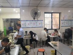 大堂-逍遥镇刘相五胡辣汤豆沫馆(康复中街店)