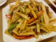 牛肉炒自家腌笋-大唐靓汤江门私房菜(景田店)