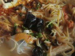 -小蛮椒麻辣烫·麻辣拌(青浦宝龙店)