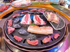 -玄希浪漫厨房·韩料烤肉(湖滨银泰in77店)