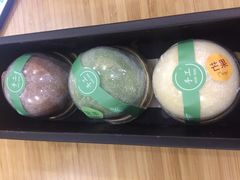 -蜜蜂小象·榴莲千层蛋糕(时代汇11栋店)
