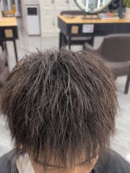 -藤野造型烫染·漂发
