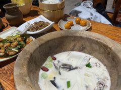 -滇香肴·云南菜蒸汽石锅鱼(云南北路店)