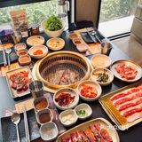 🦀️辣酱蟹+🥩炭火烤肉！全程坐等投喂！