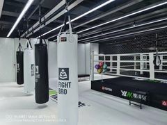 -悦莱美游泳健身(珠江新城花城汇店)