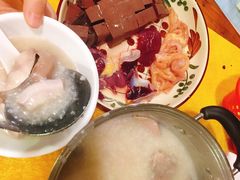-洞密园美食城·二十二年老店(富华路店)
